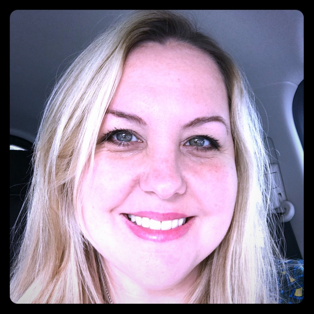 Meet your Posher, Angela